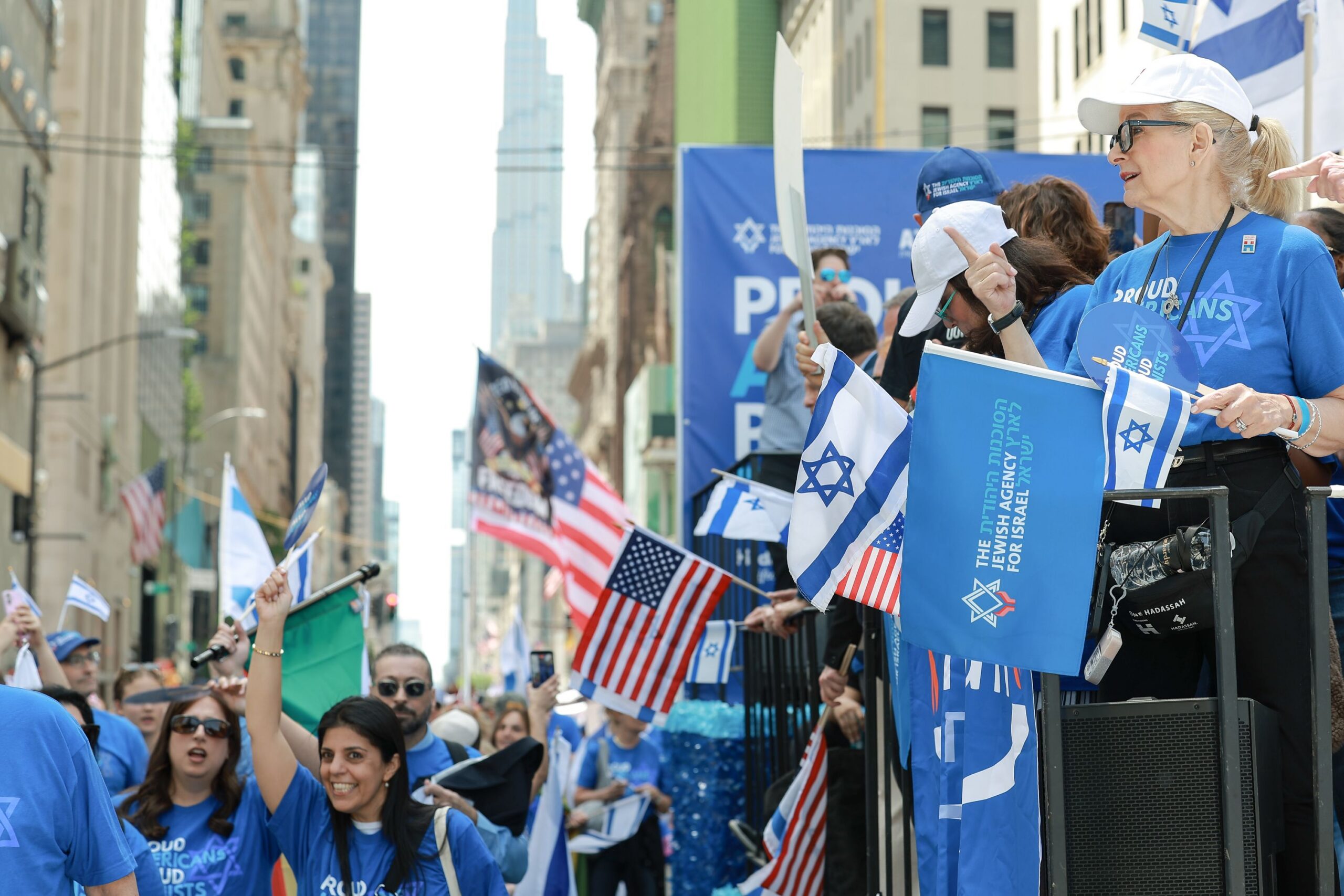 parade 22